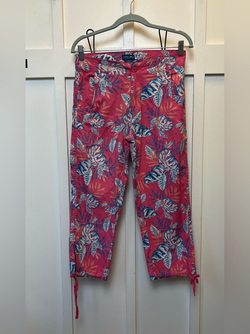 Caribbean Joe Tropical Capri Crop Pants Siz 6 Tie Hem Tropical Beach Summer Wear